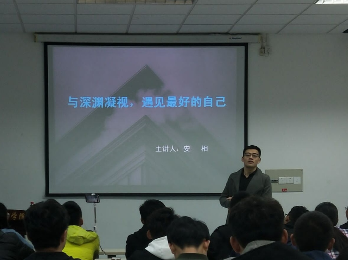 c9867f63b5834de58651771e54ba4cfa.jpg